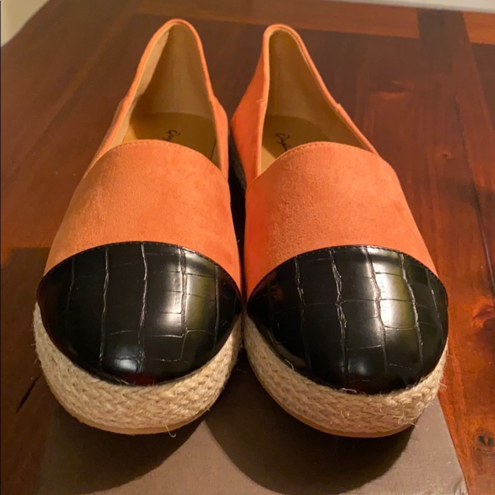 SHOES